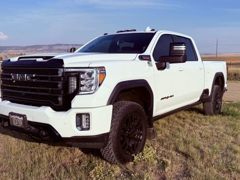 Used 2021 GMC Sierra 3500 AT4 w/ AT4 Premium Plus Package image 1