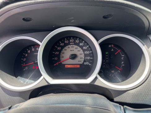 Used 2007 Toyota Tacoma PreRunner RWD image 19