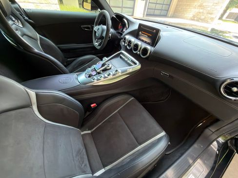 Used 2018 Mercedes-Benz AMG GT C image 16