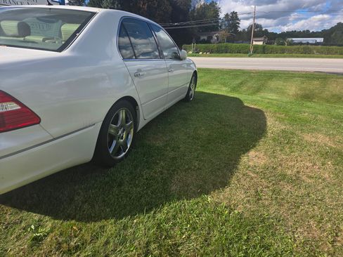 Used 2005 Lexus LS 430 image 5