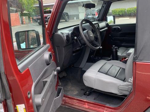 Used 2008 Jeep Wrangler X image 18