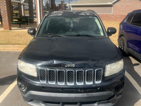 Used 2012 Jeep Compass Sport image 1