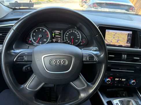 Used 2016 Audi Q5 2.0T Premium Plus w/ Technology Package AWD/4WD image 5