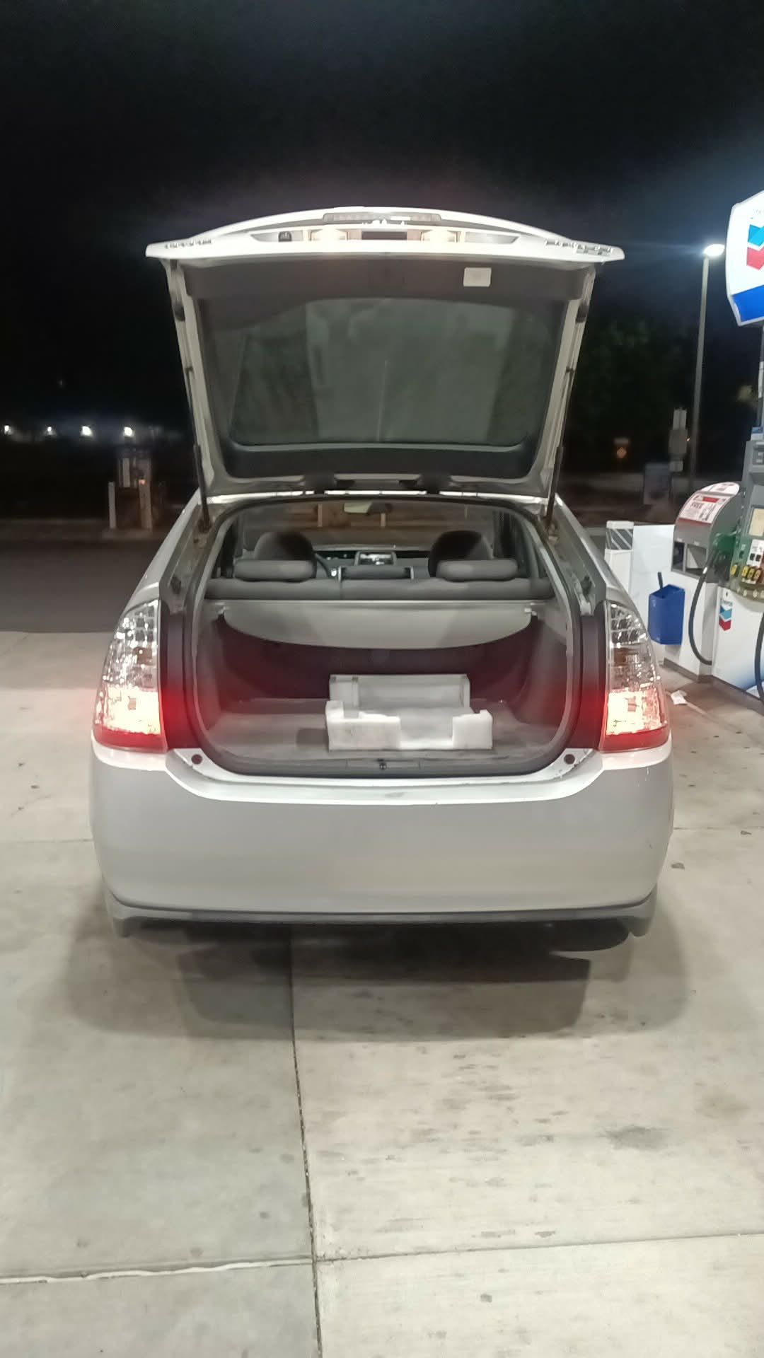 Used 2008 Acura MDX w/ Sport & Entertainment Pkg AWD/4WD image 2