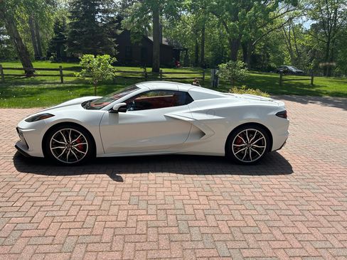 Used 2023 Chevrolet Corvette Premium Conv w/ 3LT w/ Stealth Interior Trim Package RWD image 23