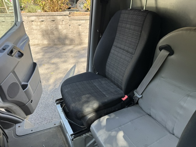 Used 2016 Mercedes-Benz Sprinter 2500 image 14