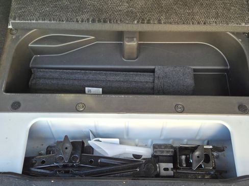 Used 2023 Ford Bronco Wildtrak image 21