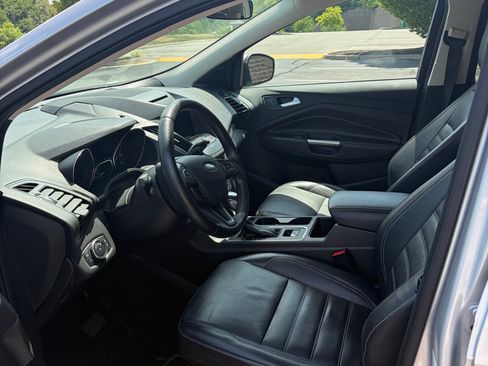 Used 2018 Ford Escape SEL AWD/4WD image 6