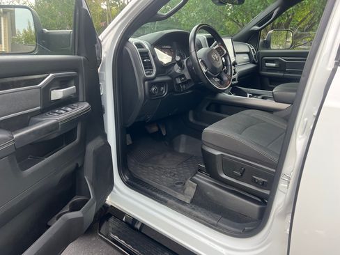 Used 2022 RAM 2500 Big Horn w/ Level C Equiment Group AWD/4WD image 11