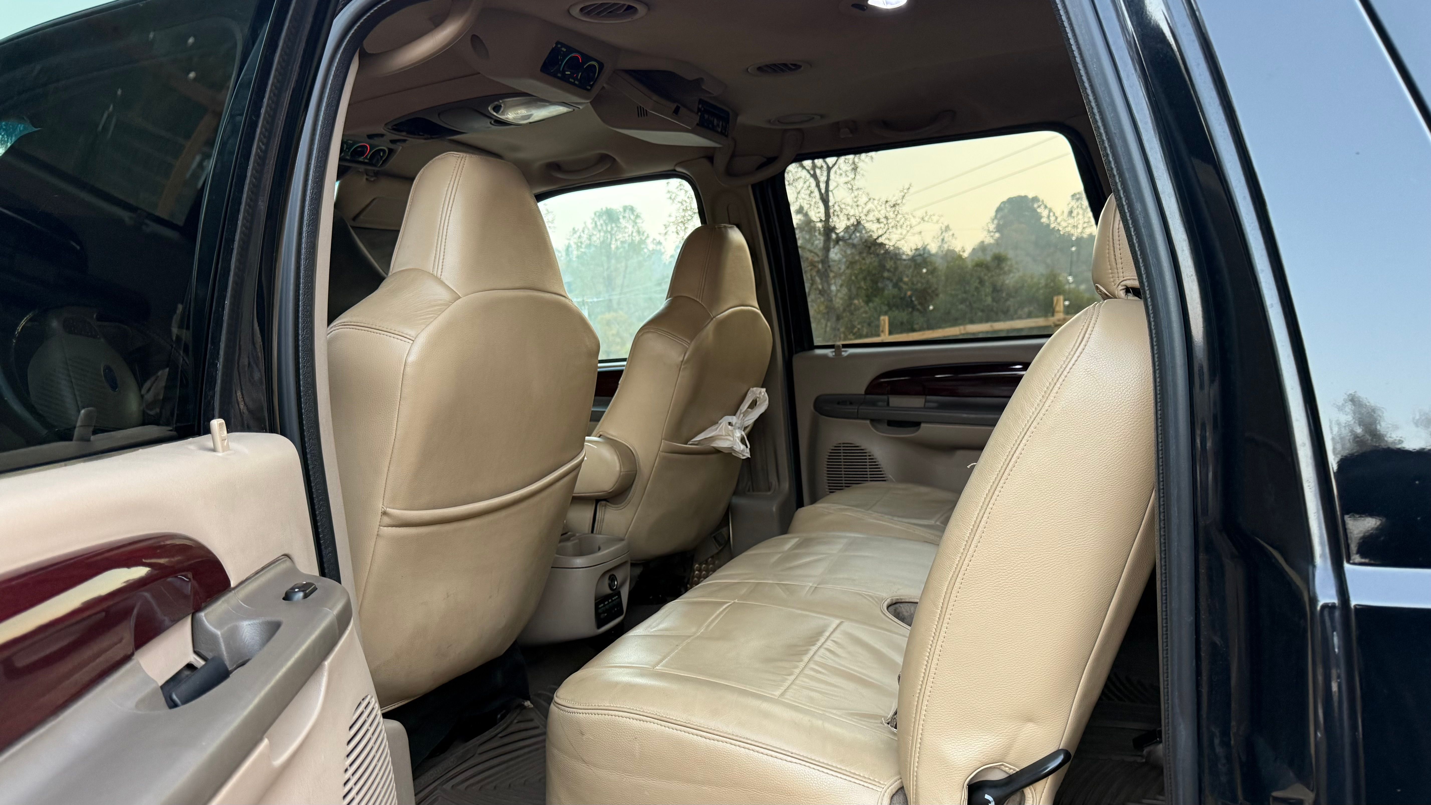 Used 2003 Ford Excursion Limited AWD/4WD image 14