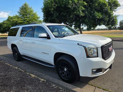 Used 2017 GMC Yukon XL SLT