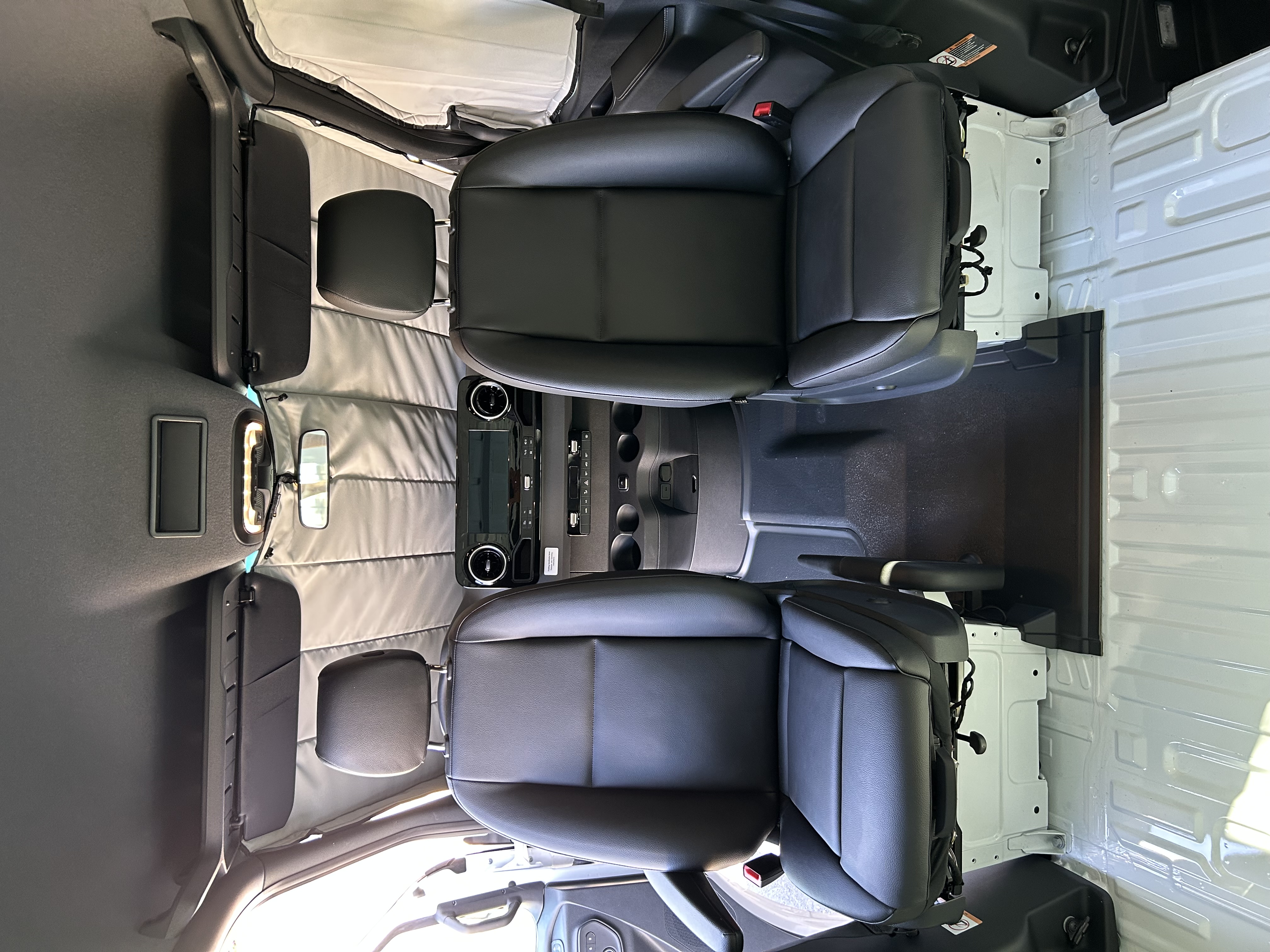 Used 2022 Mercedes-Benz Sprinter 3500 image 10