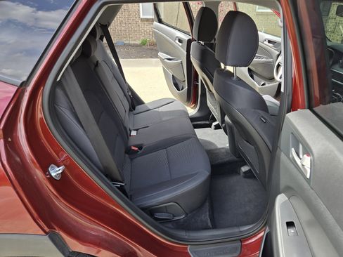 Used 2020 Hyundai Tucson SE w/ Cargo Package image 13