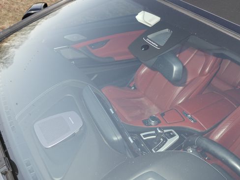 Used 2016 BMW M6 Convertible image 20