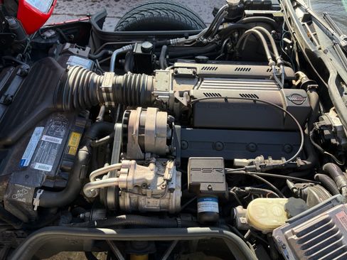 Used 1994 Chevrolet Corvette Coupe image 11