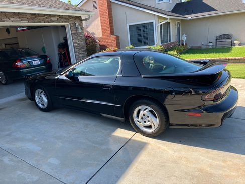 Used 1993 Pontiac Firebird Trans Am image 6