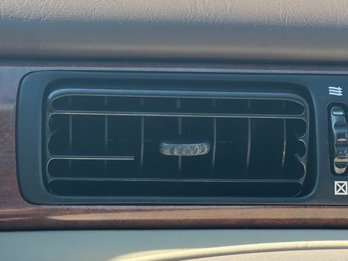 Used 1997 Lexus SC 300 Coupe image 11