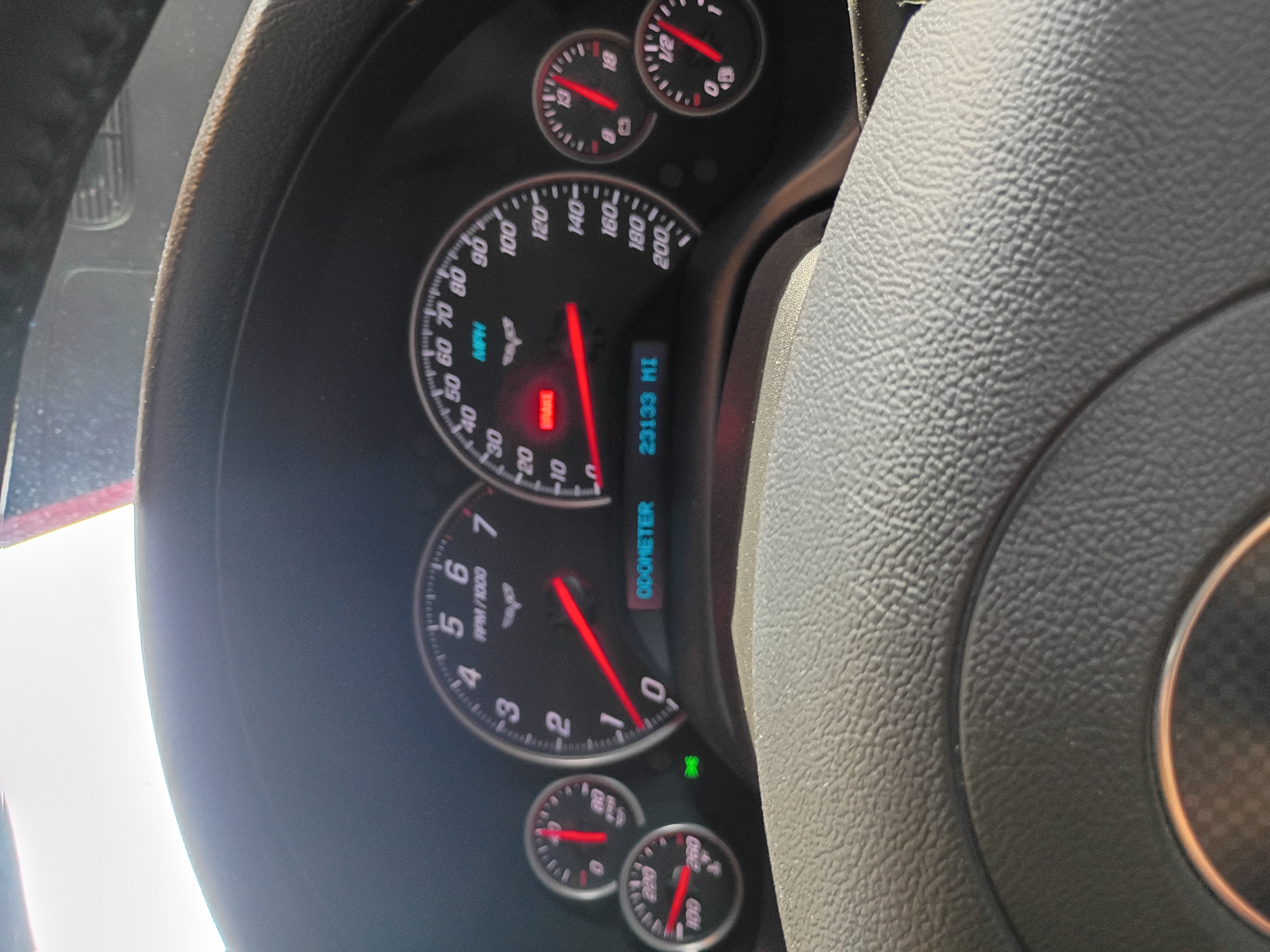 Used 2010 Chevrolet Corvette Coupe w/ 1LT RWD image 9
