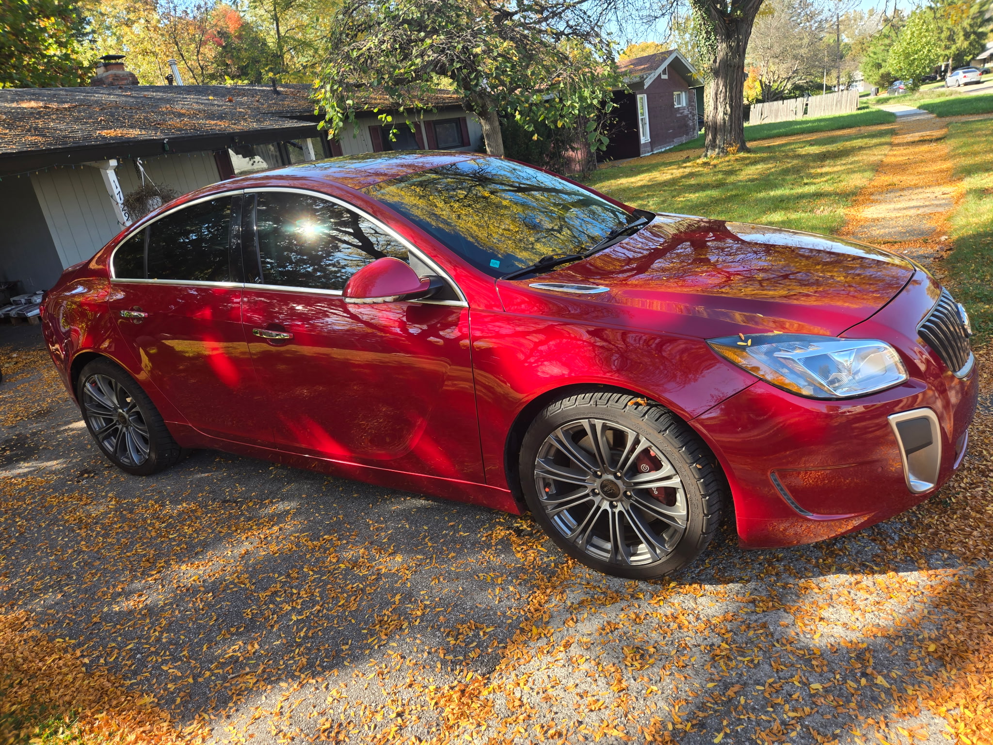 Used 2012 Buick Regal GS FWD image 8