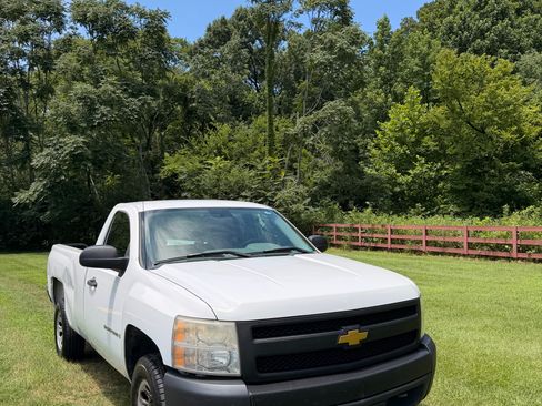 Used 2007 Chevrolet Silverado 1500 W/T RWD image 18