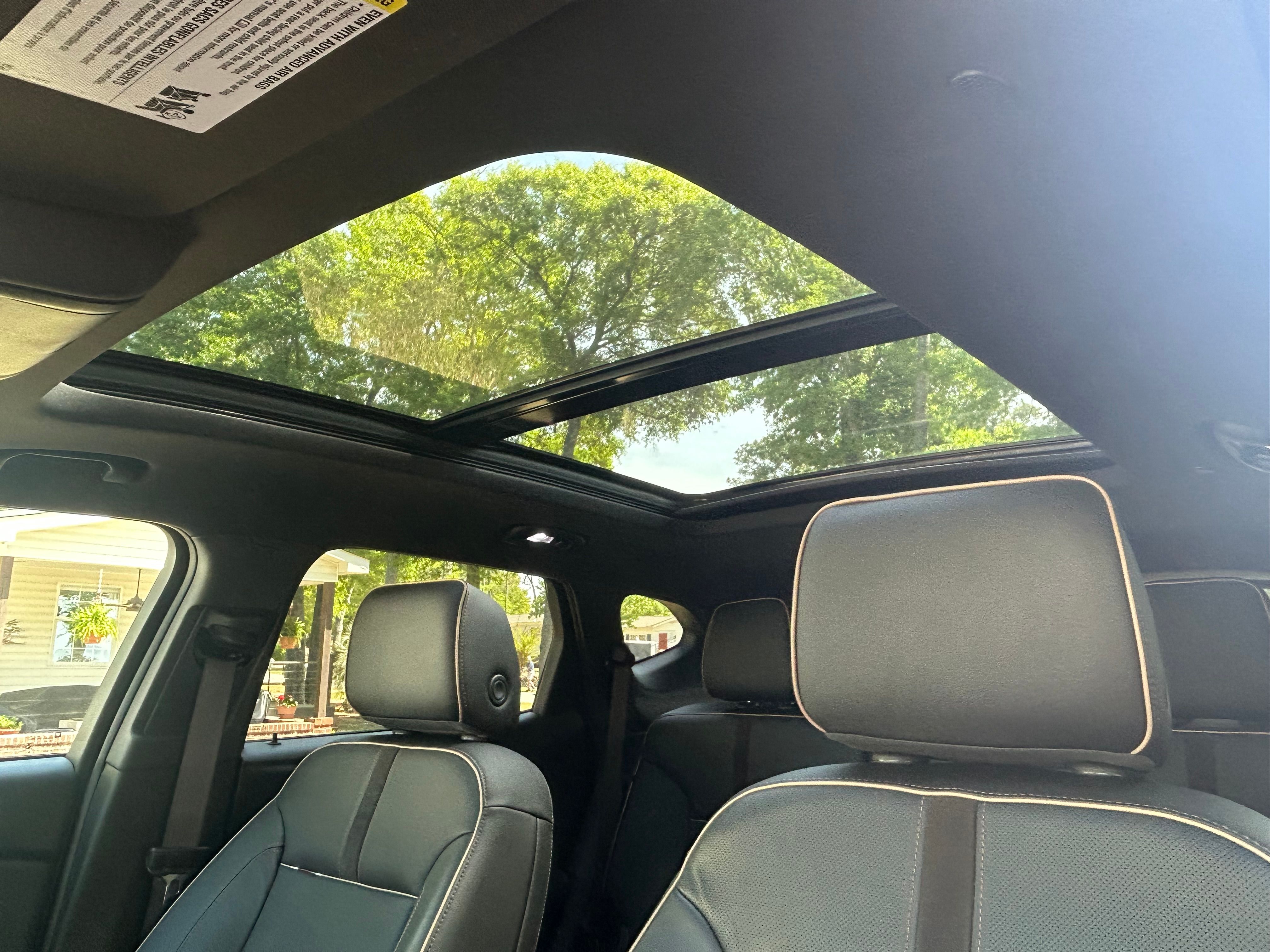 Used 2019 Chevrolet Blazer Premier w/ Sun and Wheels Package FWD image 20