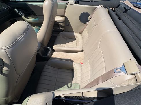 Used 2002 Chevrolet Camaro LT w/ Performance Handling Pkg image 11