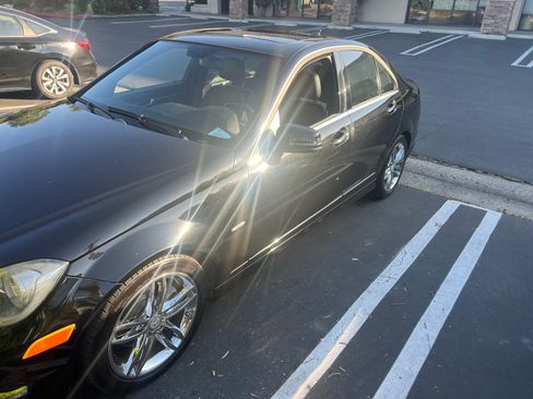Used 2012 Mercedes-Benz C 250 Sedan image 8
