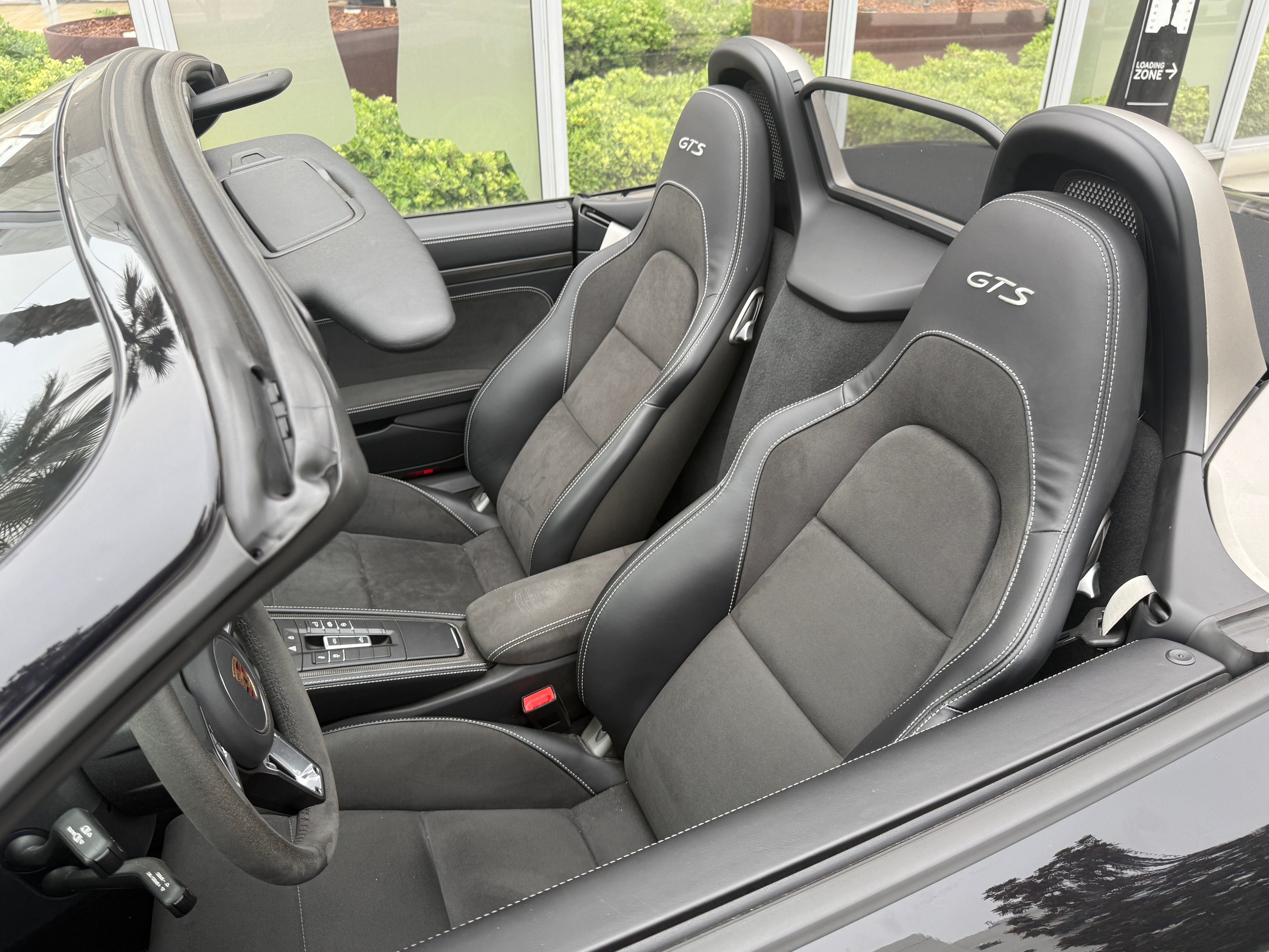 Used 2024 Porsche 718 Boxster GTS RWD image 8