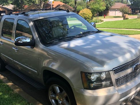 Used 2007 Chevrolet Avalanche LTZ w/ LTZ Preferred Equipment Group image 11