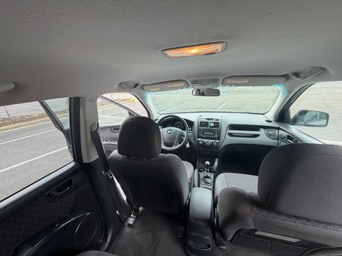 Used 2006 Kia Sportage 4WD image 16