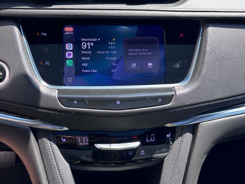 Used 2020 Cadillac XT5 Premium Luxury FWD image 14