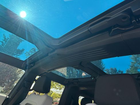 Used 2025 GMC Hummer EV 3X image 12