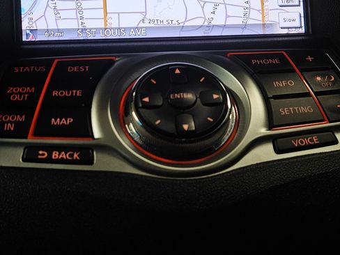 Used 2013 Nissan Maxima 3.5 SV w/ Premium Pkg image 18