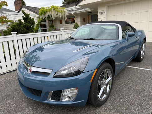 Used 2007 Saturn Sky Red Line RWD image 1