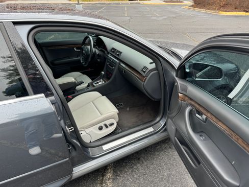 Used 2004 Audi S4 Sedan image 8