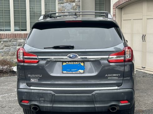 Used 2019 Subaru Ascent Limited image 4