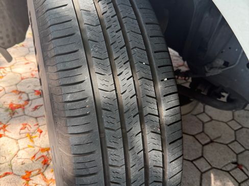Used 2003 Ford Expedition XLT RWD image 14