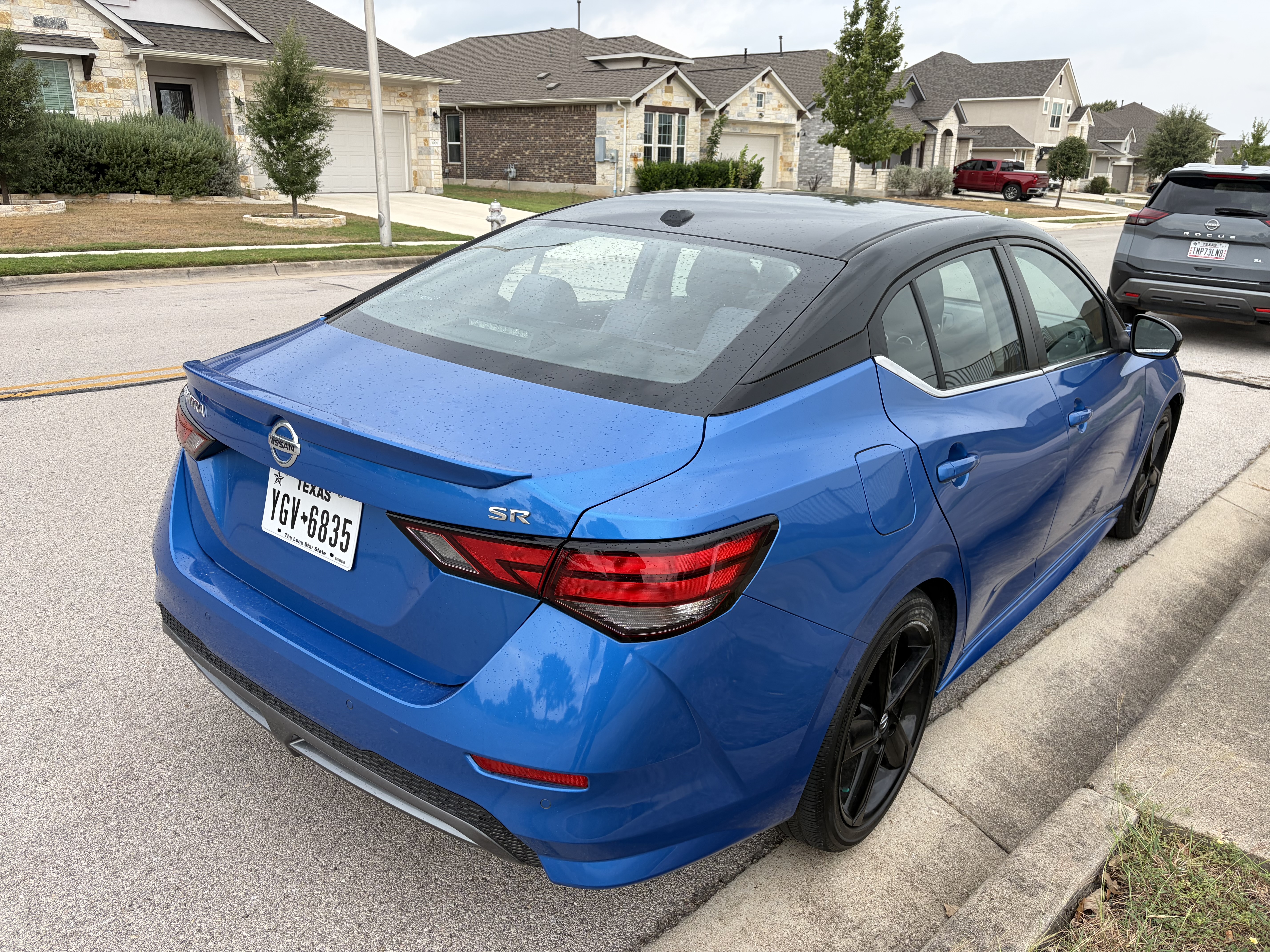 Used 2023 Nissan Sentra SR w/ Trunk Package FWD image 12