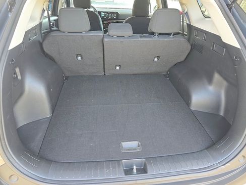 Used 2026 Kia Sportage LX FWD image 12