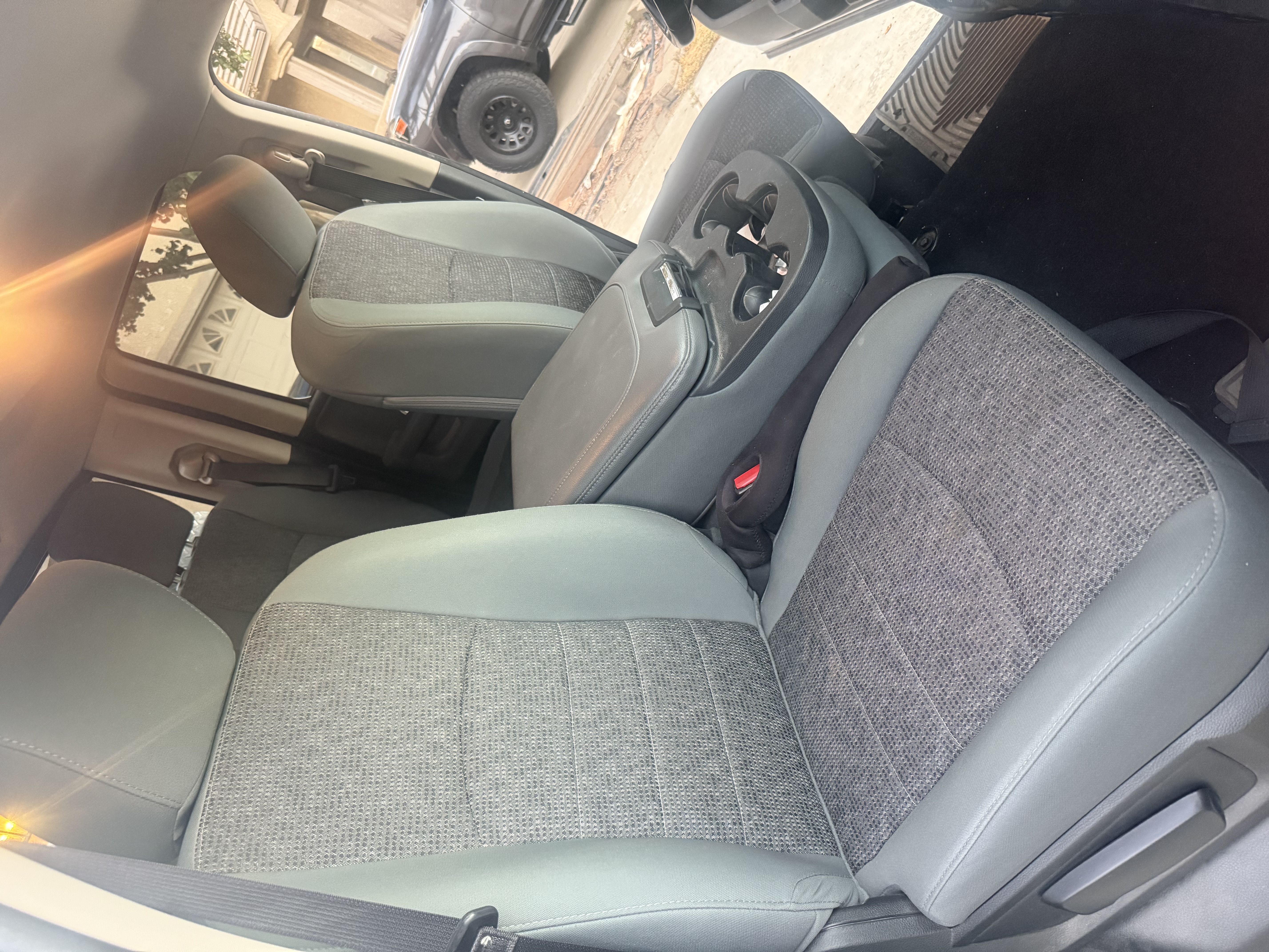 Used 2016 RAM 1500 Big Horn RWD image 11