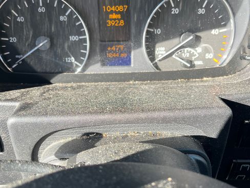 Used 2016 Mercedes-Benz Sprinter 2500 image 13