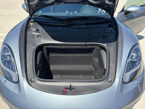 Used 2025 Porsche 718 Cayman S RWD image 28