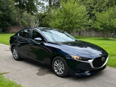Used 2025 MAZDA MAZDA3 s FWD image 10