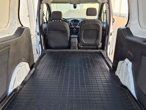 Used 2016 Ford Transit Connect XLT image 23