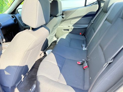 Used 2008 Pontiac Grand Prix image 12