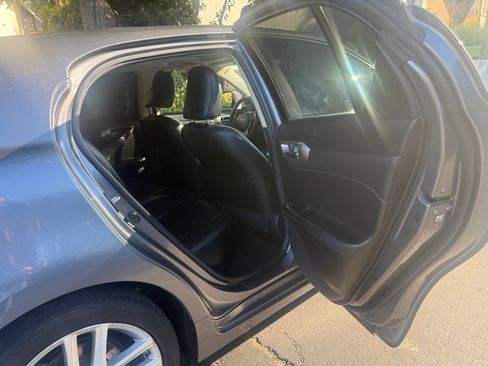 Used 2016 Lexus CT 200h FWD image 10