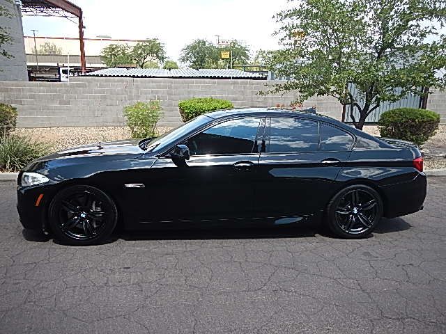 Used 2013 BMW 550i Sedan RWD image 2