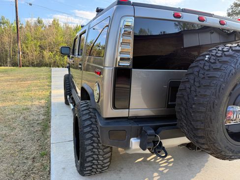 Used 2008 HUMMER H2 AWD/4WD image 2