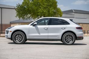 Used 2018 Porsche Macan S AWD/4WD image 2