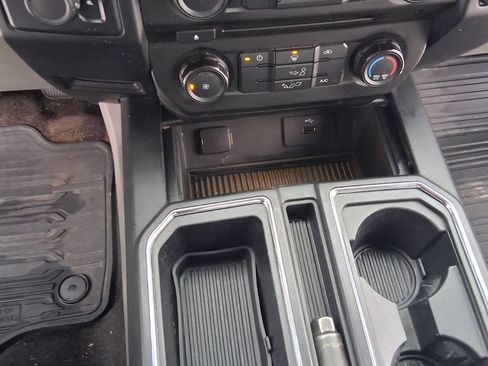 Used 2016 Ford F150 XL w/ Equipment Group 101A Mid image 8